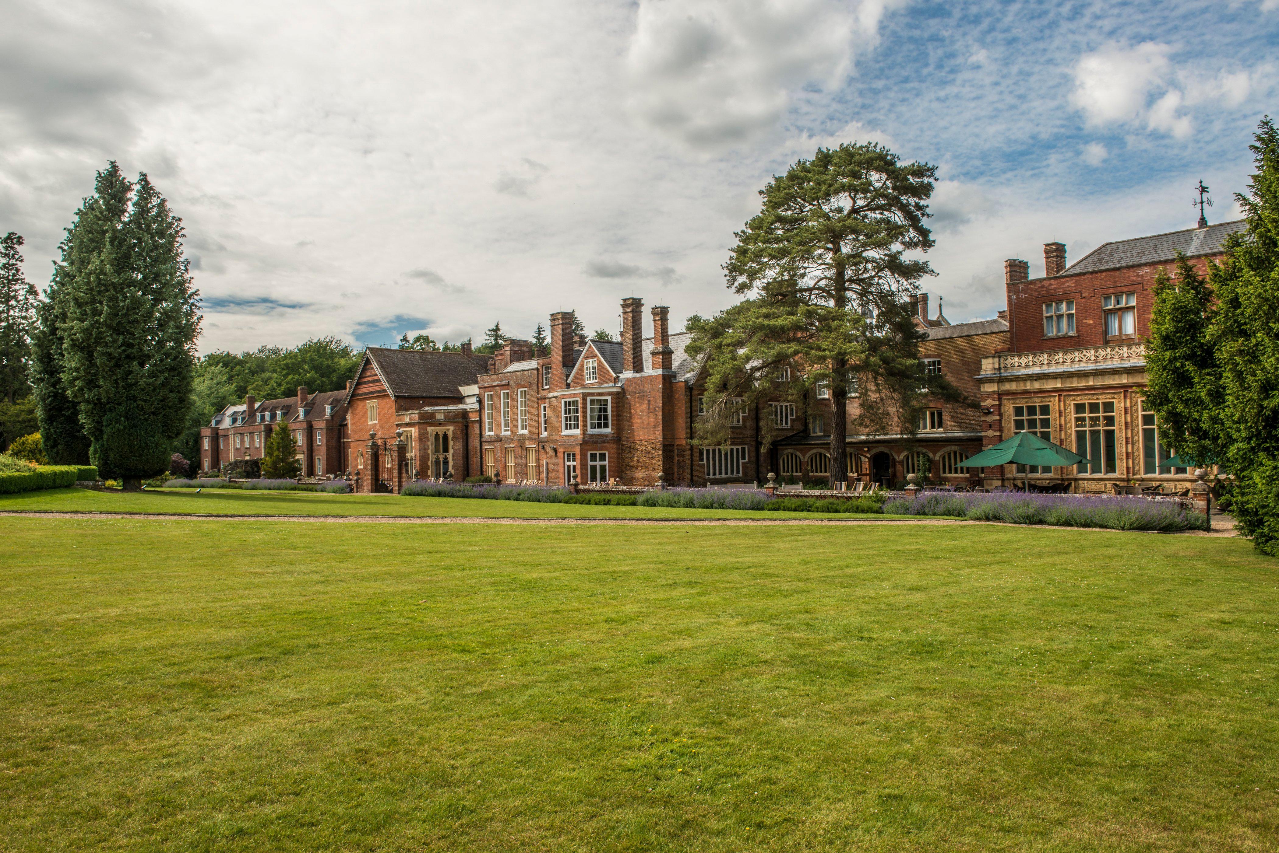 Wotton House Hotel Dorking Bagian luar foto